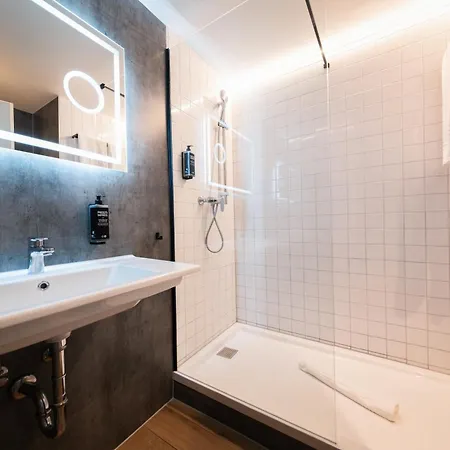 Ibis Styles Linz Hotel Buitenkant foto