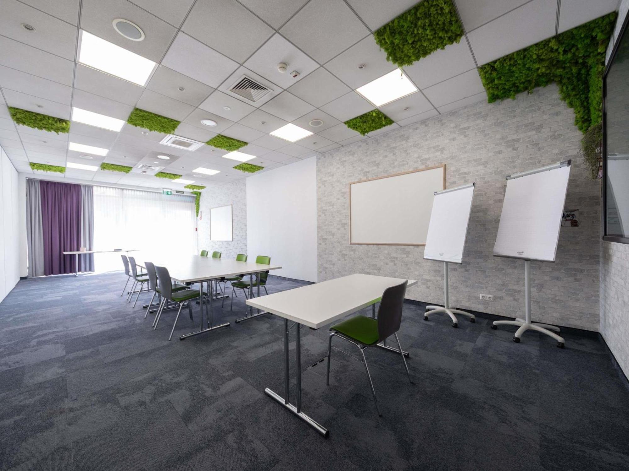 Ibis Styles 3*