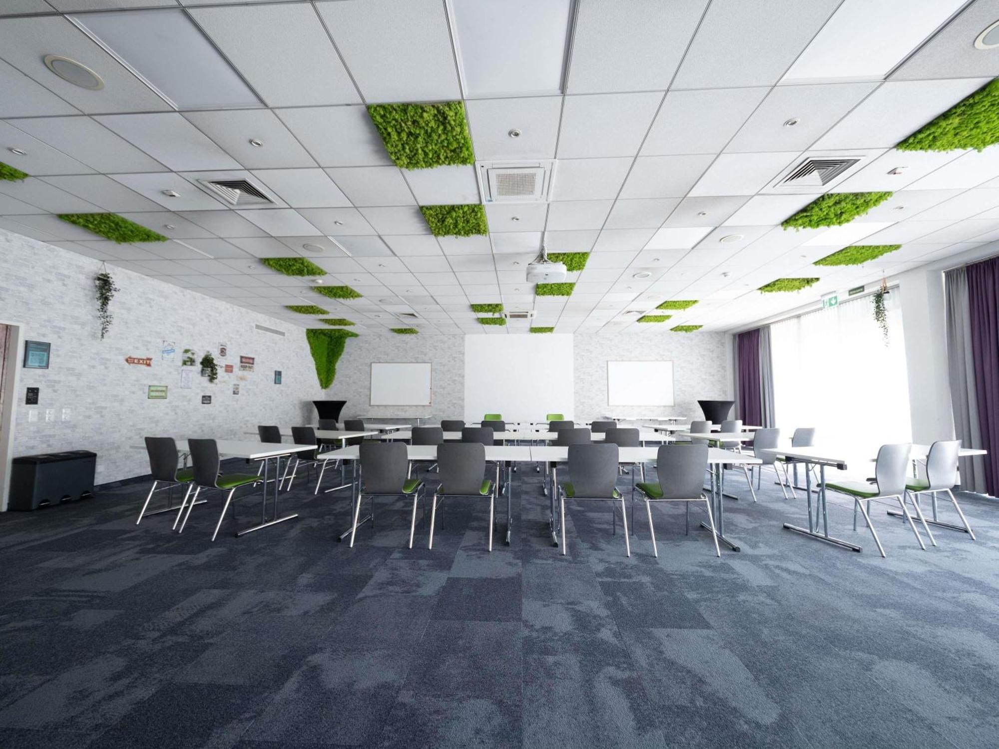 Ibis Styles Hotel 3*